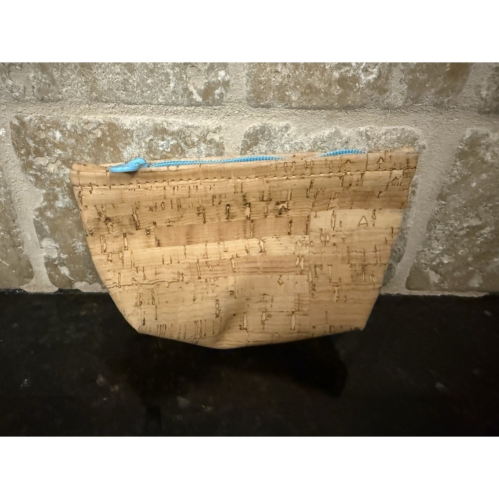 Natalie Therese Handmade Eco-Friendly‎ Tan Cork Zip Closure Small Pouch USA